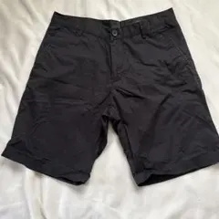 H&M スリムフィット ショートパンツ ブラック EUR46のサムネイル