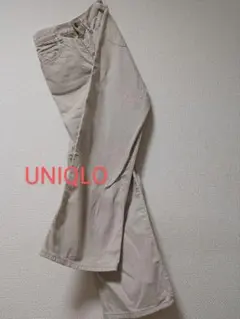 お値下げ(^^)匿名配送★UNIQLO ベージュ カジュアルパンツ