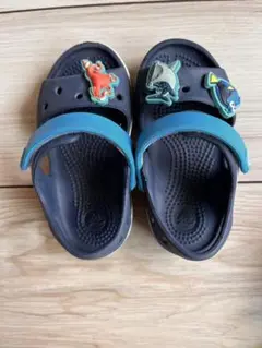 Crocs キャラクター付きシューズ ネイビー