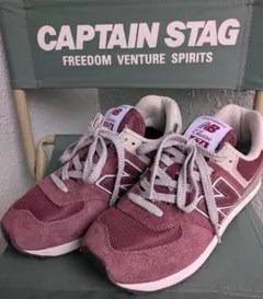 new balance 人気の574 バーガンディ　レディース23.5cm