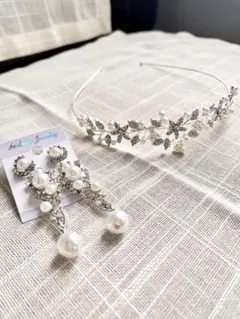 【緊急お値下げ2500→1500】ウェディングピアス/ティアラ/パール付きベール