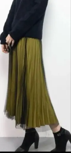 KBF プリーツチュールスカート
