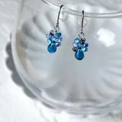 No.506とても小さい深海カプリブルードロップピアス　アレルギー対応　316L