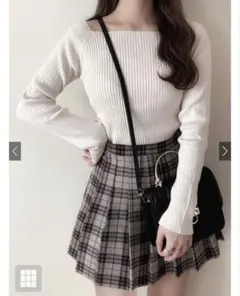 スクエアネックリブニットトップスオフホワイトLサイズ GRL
