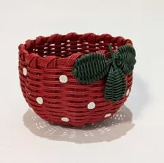 エコクラフト　小物入れ（いちご）