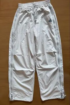 Item thumbnail for item 3637877b-952d-4042-a5bf-6098500c4a0a