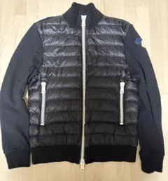 モンクレール　カーディガン