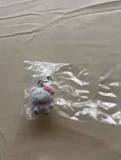 めじるしアクセサリー　ふわふわスノー キティちゃん