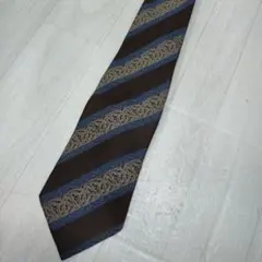 Item thumbnail for item 8aa23ecf-15fb-43c5-8c29-33b2e1813bd1