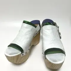 Item thumbnail for item 14e9a426-5e45-4345-ad4f-da33f95d9524