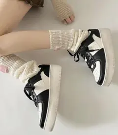美品Shoes in Closet軽量厚底ベーシックコートスニーカーSのサムネイル