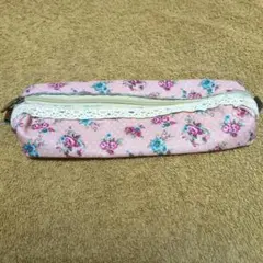 ピンク花柄ペンケースのサムネイル