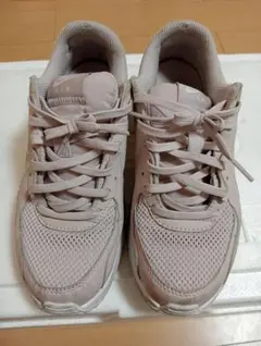 Nike Air MAX スニーカー 23cm ウォーキングシューズ　ジョギング