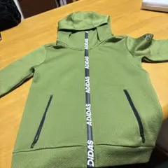 adidas キッズ ジップアップパーカー 140cm