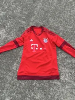 長袖ユニフォーム