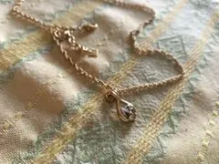 Nina Ricci ゴールドカラー ネックレス