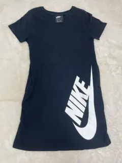 Nike 半袖ワンピース M 黒 ロゴ入りのサムネイル