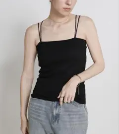 SELECT MOCA ダブルストラップカップ付きキャミソールブラックFほぼ新品のサムネイル