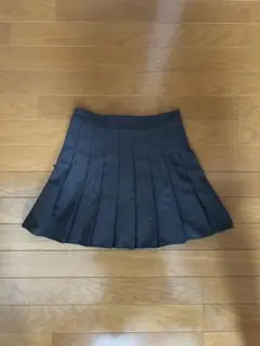 ダークグレー プリーツスカート