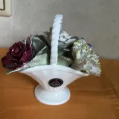 ロイヤルドルトン 陶花 フラワーバスケット 置物 ボーンチャイナ 英国