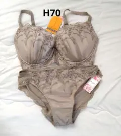 チュチュアンナ ブラジャー ショーツ セットアップ ベージュ H70