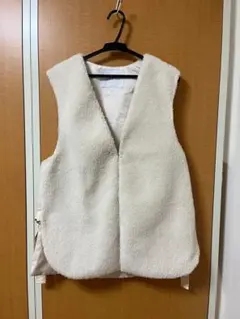 【美品】 Lallia mu ラリアムー ファーボアベスト 38