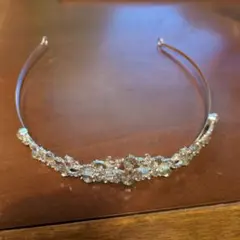 ティアラ　シルバー