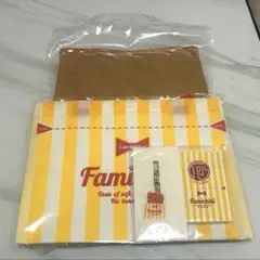 2025年秋　ファミチキお楽しみ袋 オリジナルグッズ4点セット　ファミマ　福袋