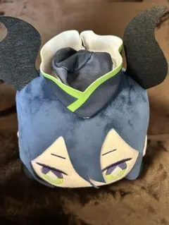 ツイステ　マレウス　寝そべりぬいぐるみ　ディアソムニア