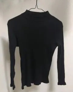 ハイネックセーター ユニクロ