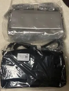 シルバー ＆ブラック 水玉型押しレザー調バッグ　　　　　2個セット