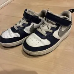 NIKE キッズスニーカー ネイビー×ホワイト ベルクロ　16cm