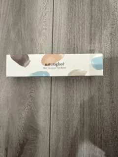 ナチュラグラッセ　スキントリートメントファンデーション NO.1 20ml