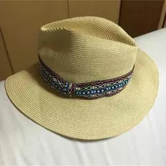 つば広ハット ホワイトベージュ