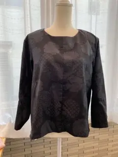 Item thumbnail for item 4165c79e-f8f8-43f9-b6d6-4d18b38843c3