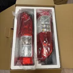 トヨタ ヴァンガード 後期 テールランプ 左右セット - メルカリ