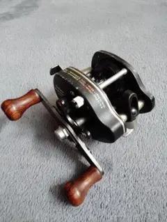 2026年最新】オールドスピニングリールの人気アイテム - メルカリ