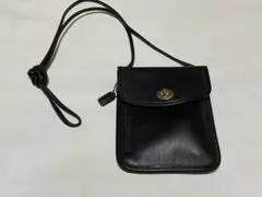 COACH USA製 レザー ターンロック ミニ　ショルダーバッグ マチ無し