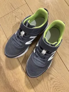 ニューバランス キッズ 19cm YT570GG3 グレー グリーン