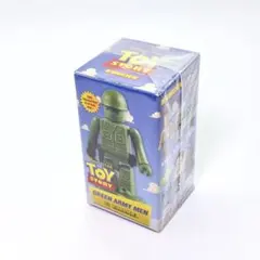 未開封新品 TOY STORY キューブリック バズ　グリーンアーミーメン