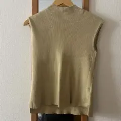 sense of placeベージュ ノースリーブ トップス リブ編み