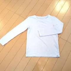 ユニクロ　HEATTECH EXTRA WARM アンダーシャツ 130