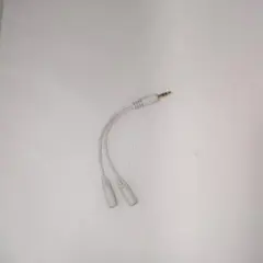 3.5mmイヤホンジャック分配器 Y字型 ホワイト