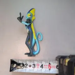 モンコレ　インテレオン　中古