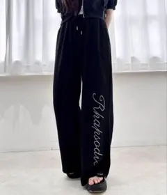 INGNI ラインストーンロゴスウェットパンツ