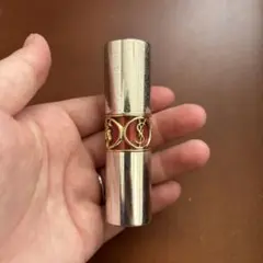 イヴサンローラン　ヴォリュプテロックシャイン11 口紅