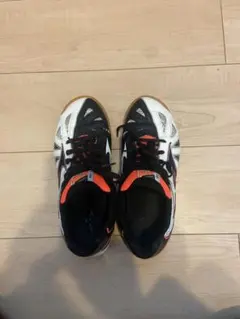 卓球シューズ US 9.5 / ベトナム製　24.5cm