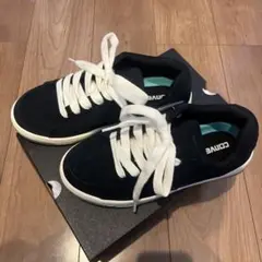 【新品未使用】コンバースブラックスエード スニーカー