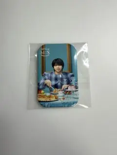 M!LK M!X museum ランダムスクエア缶バッジ 塩﨑太智