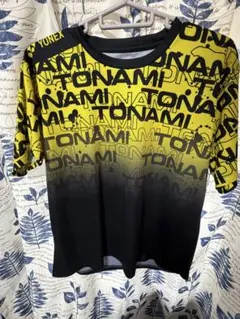 トナミ運輸バドミントンTシャツヨネックスユニOサイズ - メルカリ